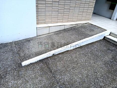 正面玄関