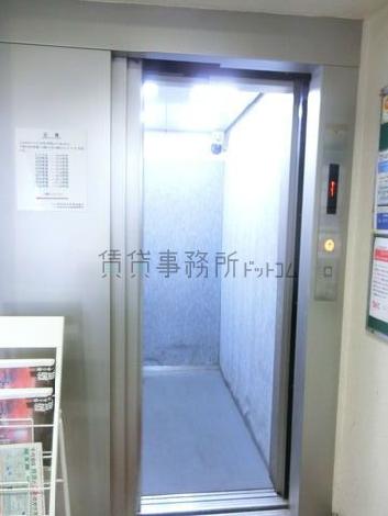 エレベーター