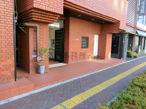 正面玄関