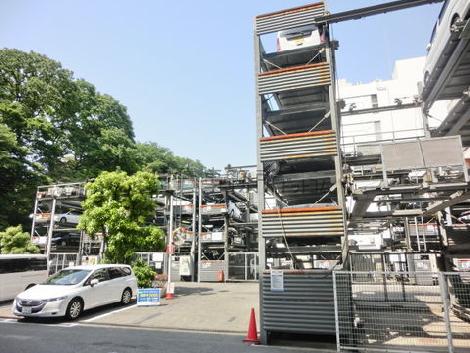 立体駐車場です