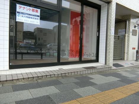 正面玄関