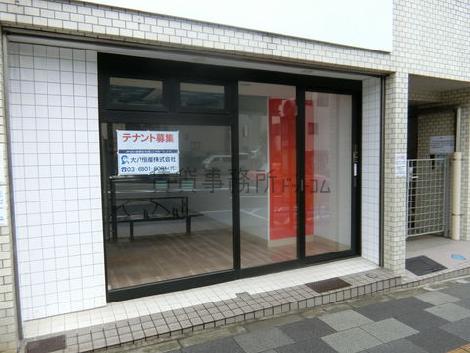 正面玄関