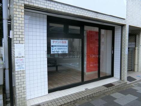正面玄関