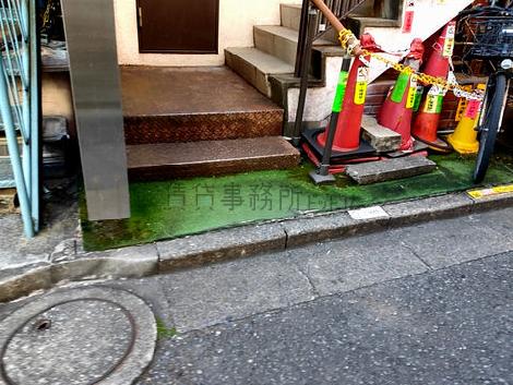 正面玄関