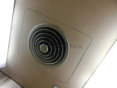 エレベーター内照明部分です