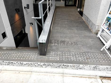 正面玄関