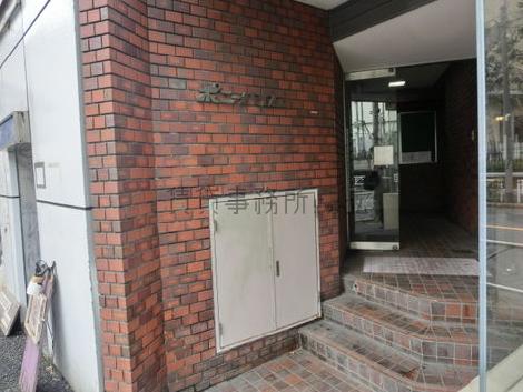 ３段ほど階段になっています