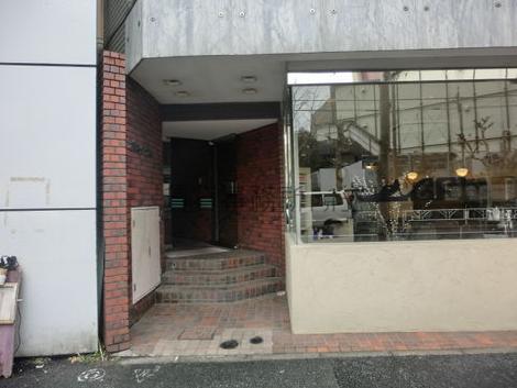 正面玄関