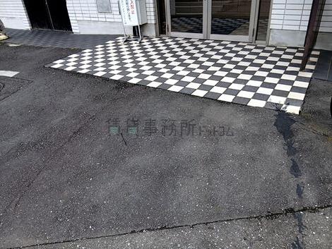 正面玄関