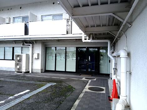 正面玄関
