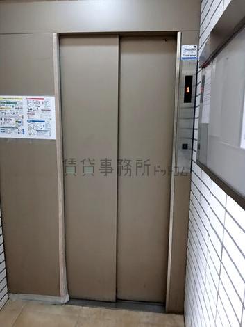 エレベーター