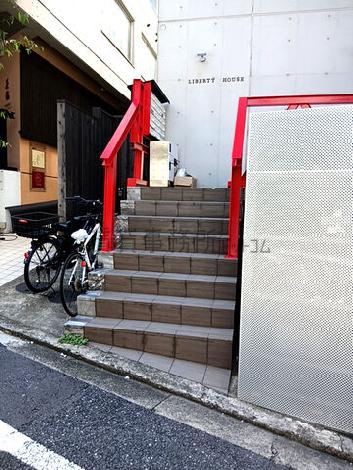 正面玄関