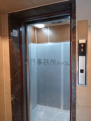 エレベーター