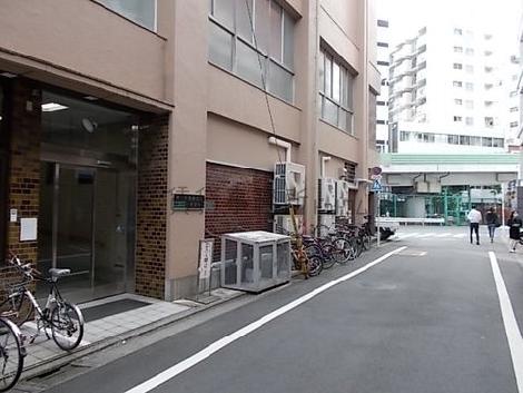 正面玄関