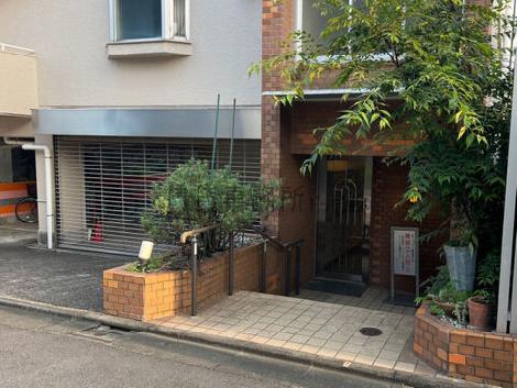 正面玄関