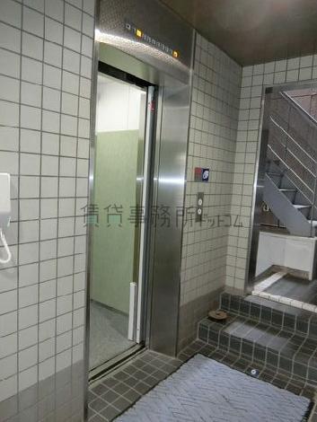 エレベーター