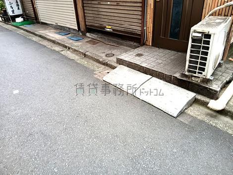 正面玄関