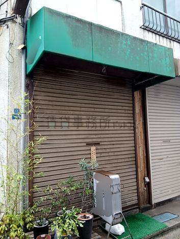 正面玄関