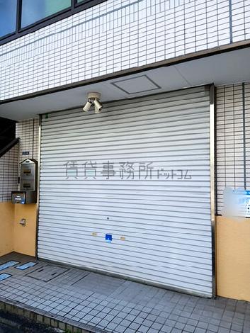 正面玄関