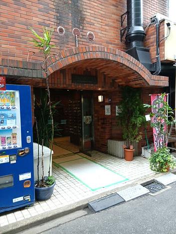 正面玄関
