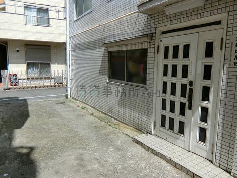 正面玄関