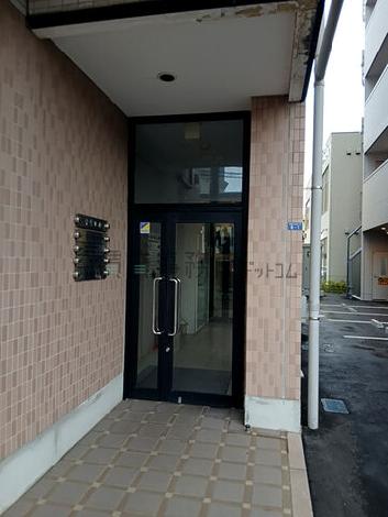 正面玄関