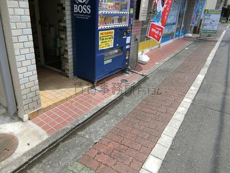 正面玄関