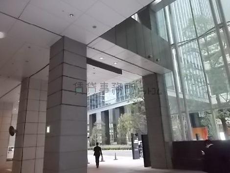 正面玄関