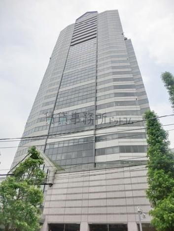 ガラス張りのデザイン