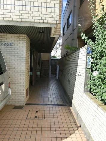 正面玄関