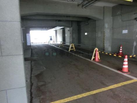 駐車場出口です