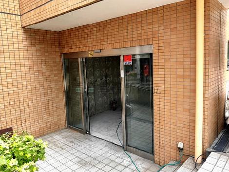 正面玄関