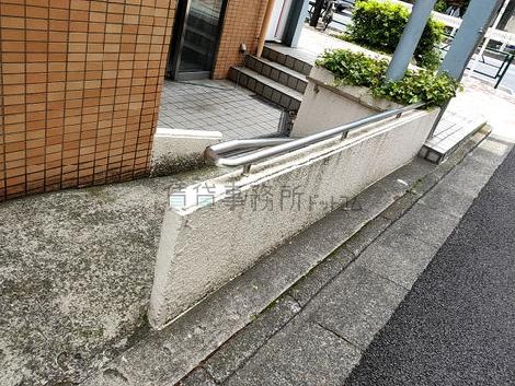 正面玄関