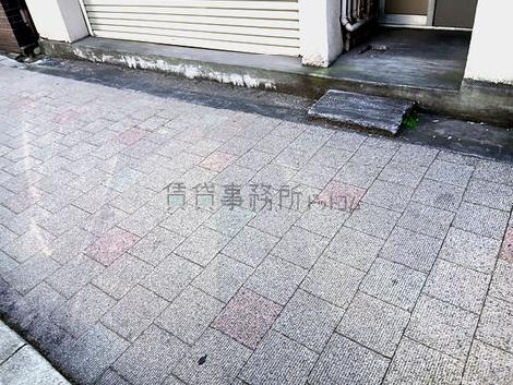 正面玄関