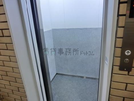 エレベーター