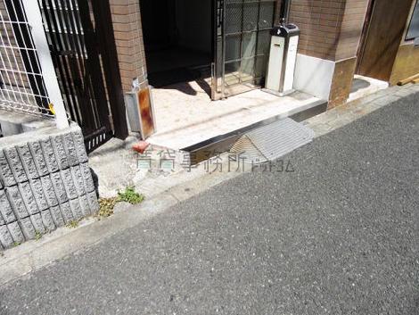 正面玄関