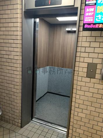 エレベーター