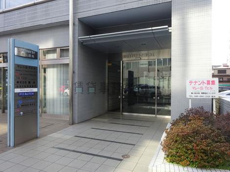 正面玄関