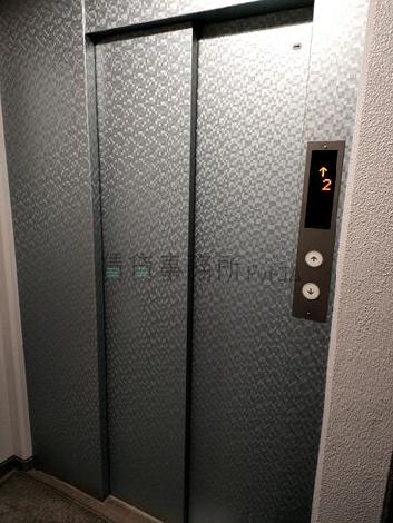 エレベーター