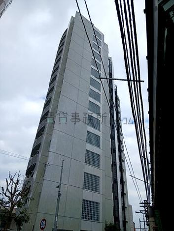 シャンボール北新宿の外観写真