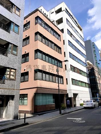 三秀舎ビルの外観写真