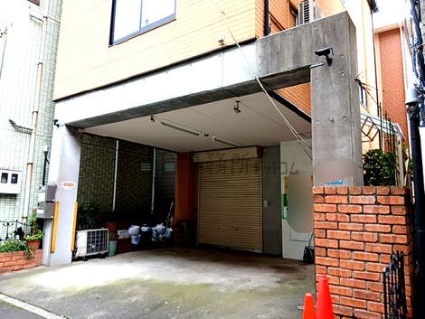 正面玄関