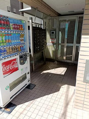 正面玄関