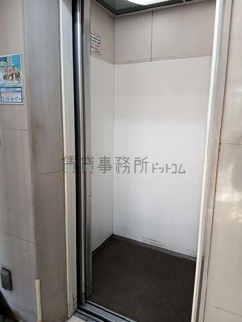 エレベーター
