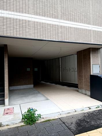 正面玄関