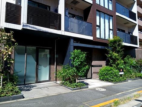 正面玄関