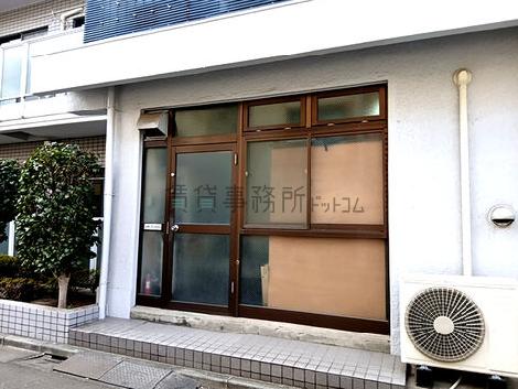 正面玄関