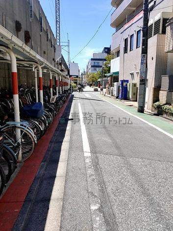 正面玄関