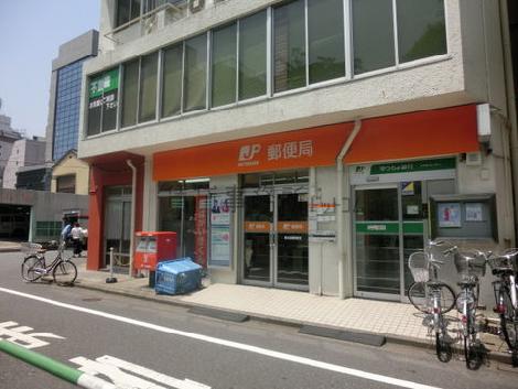 1階に郵便局