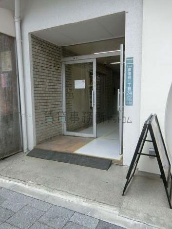 正面玄関